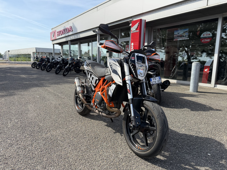 KTM 690 DUKE COLORIS BLANC - HAGUENAU
