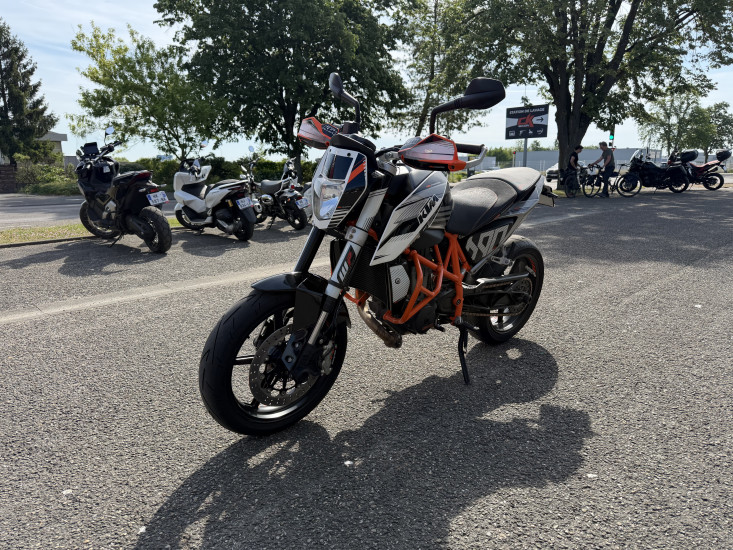 KTM 690 DUKE COLORIS BLANC - HAGUENAU